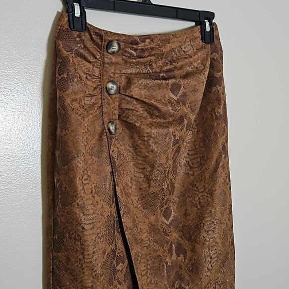 ZARA Faux Suede Snakeskin Print Skirt Sz XS - Picture 5 of 11